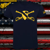 CAMISETA CAVALRY DIVISION CROSSED SABERS