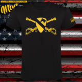 CAMISETA CAVALRY DIVISION CROSSED SABERS